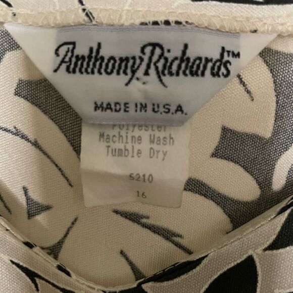 Vintage Floral Dress, size 16 - Picture 3 of 4